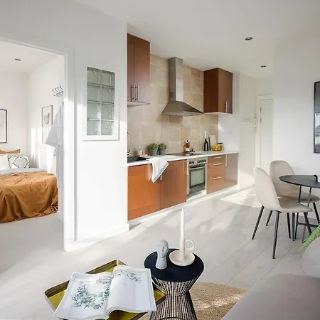 Great In Bogstadveien With A Sunny Balcony Apartment